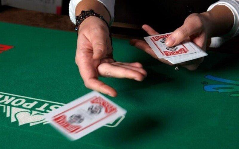 Khám phá phần mềm cờ vua hàng đầu giúp nâng cao kỹ năng chơi cờ vua với phần mềm cờ vua miễn phí
